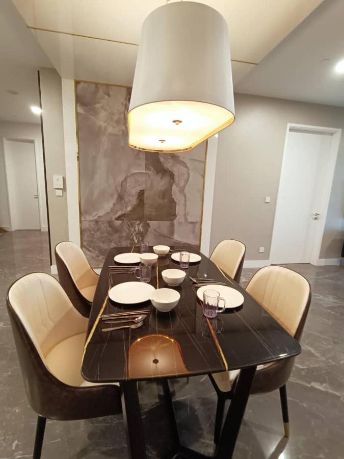 Platinum Suite 2 New Kl Cbd New Luxury Condo With Best Infinity View To Klcc Twin Towers Pool Kuala Lumpur Eksteriør billede